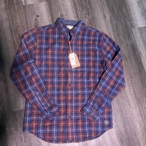Weatherproof Vintage Brand Navy and Burgundy Plaid Shirt